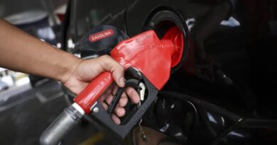 ANP aplica mais de R$ 700 milhões em multas a distribuidoras