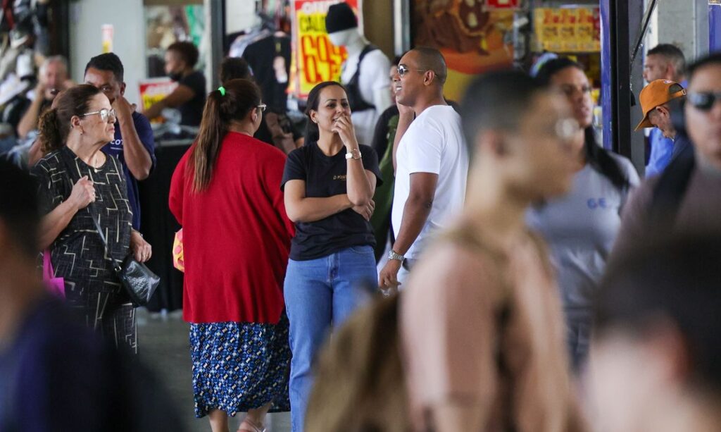 Economistas e entidades lançam iniciativa por economia voltada ao cotidiano