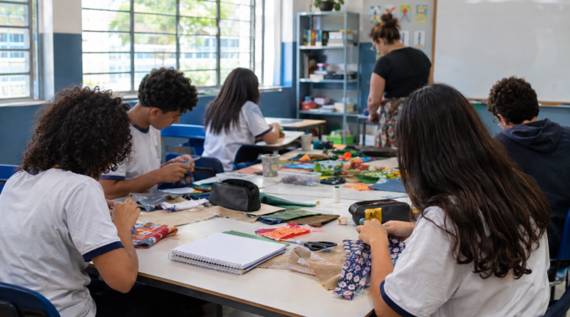 Alunos de quatro escolas do Rio criam projetos sobre clima, cultura e reaproveitamento