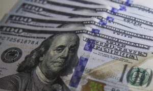 Cotação do dólar: moeda fecha a R$ 5,019 em 20 de outubro