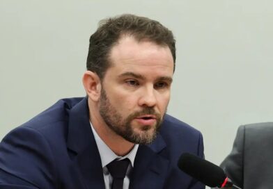 Meta fiscal: governo estuda ajustes e pode ampliar contingenciamento