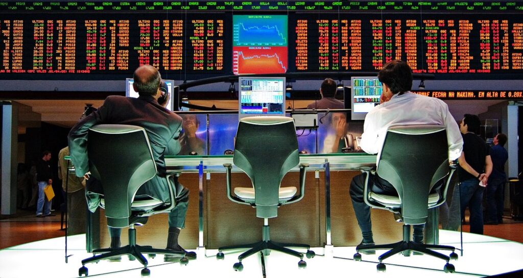 Taxa Selic: mercado ainda vê chance de queda em 2027