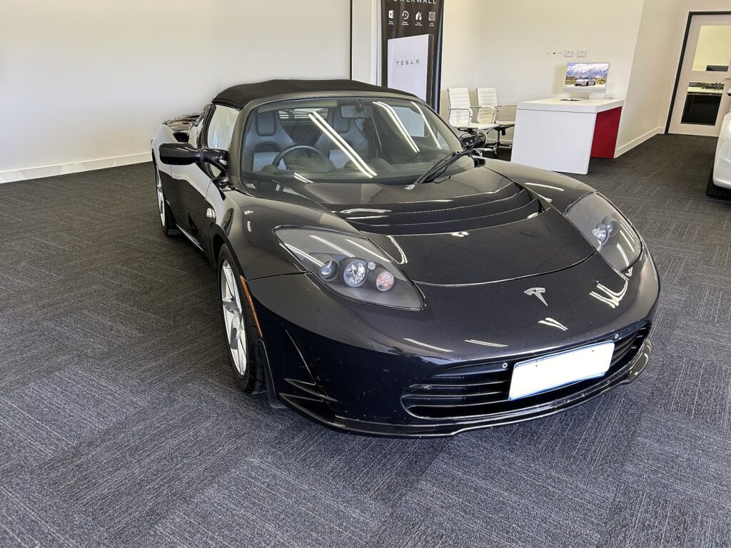 Tesla Roadster