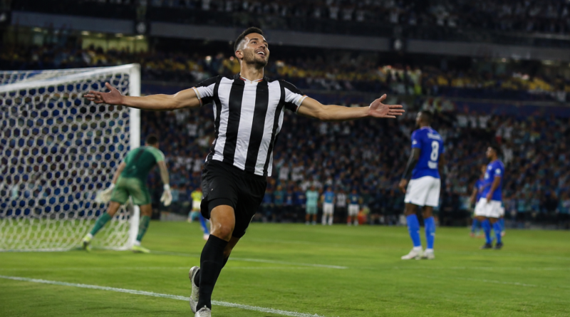 Tiquinho encerra jejum de atacantes do Botafogo no Brasileirão