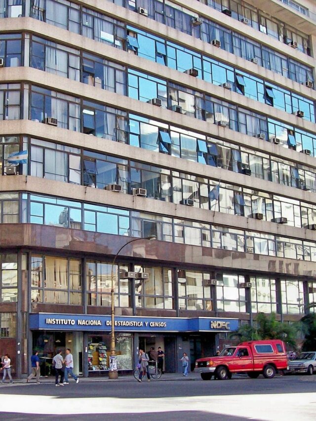 Pobreza na Argentina sobe a 32,3% no primeiro semestre
